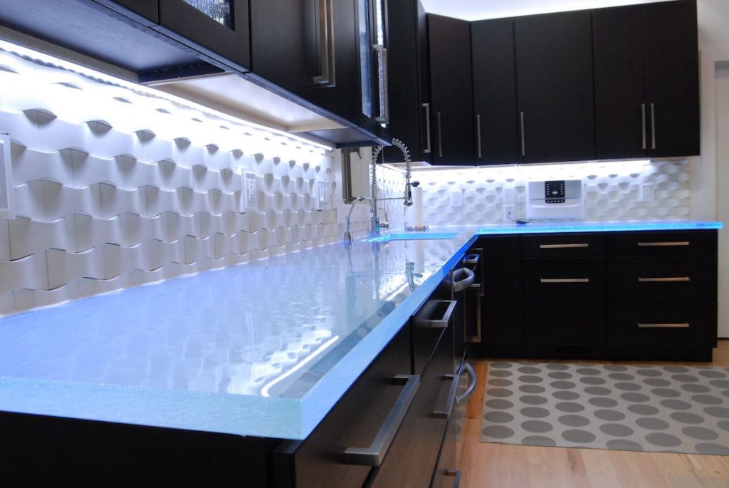 GLASS WORKTOP